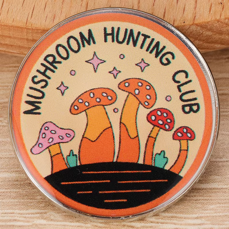 Broche de Club de caza de setas, insignia de botón clásica Vintage, decoración creativa de mochila a la moda