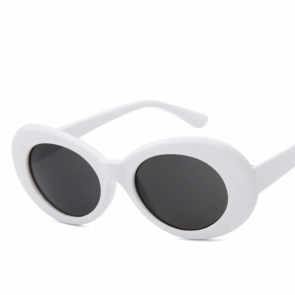 2025 Gafas de sol ovaladas para mujer, gafas de sol Retro Vintage a la moda, gafas blancas y negras UV